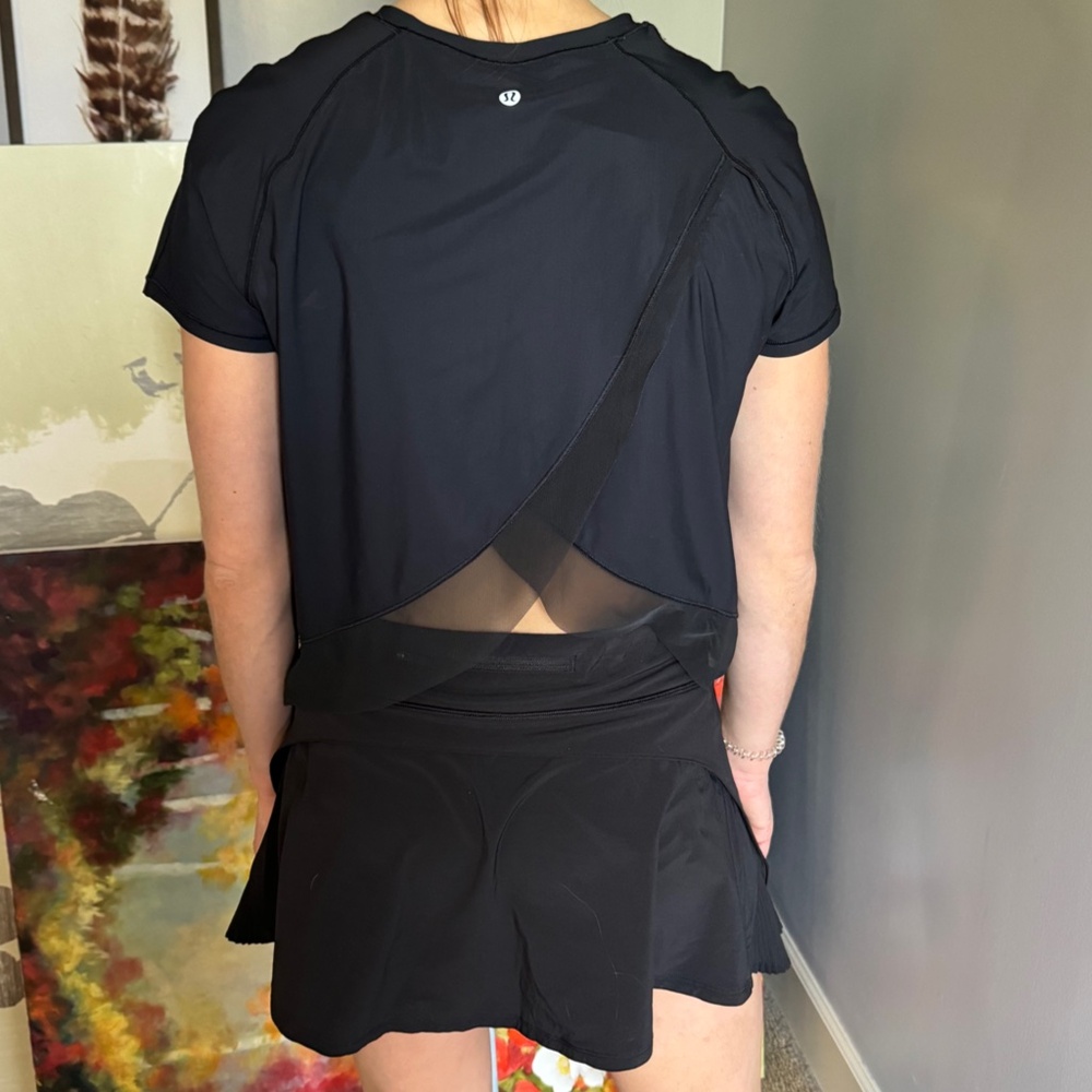 Lululemon Open Back Shirt